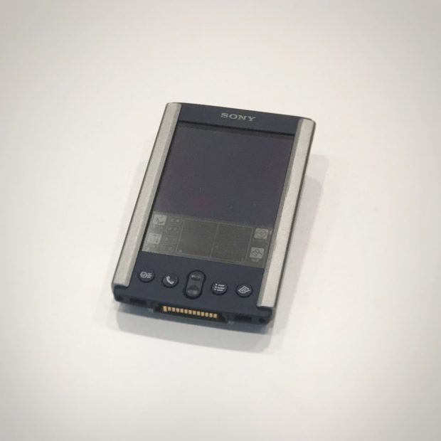 Palmベースのパーソナルエンターテイメントオーガナイザー PEG-S500C